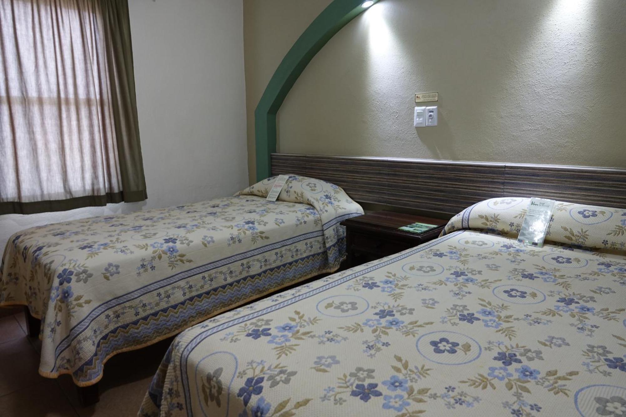 Hotel La Merced Colima Exteriér fotografie