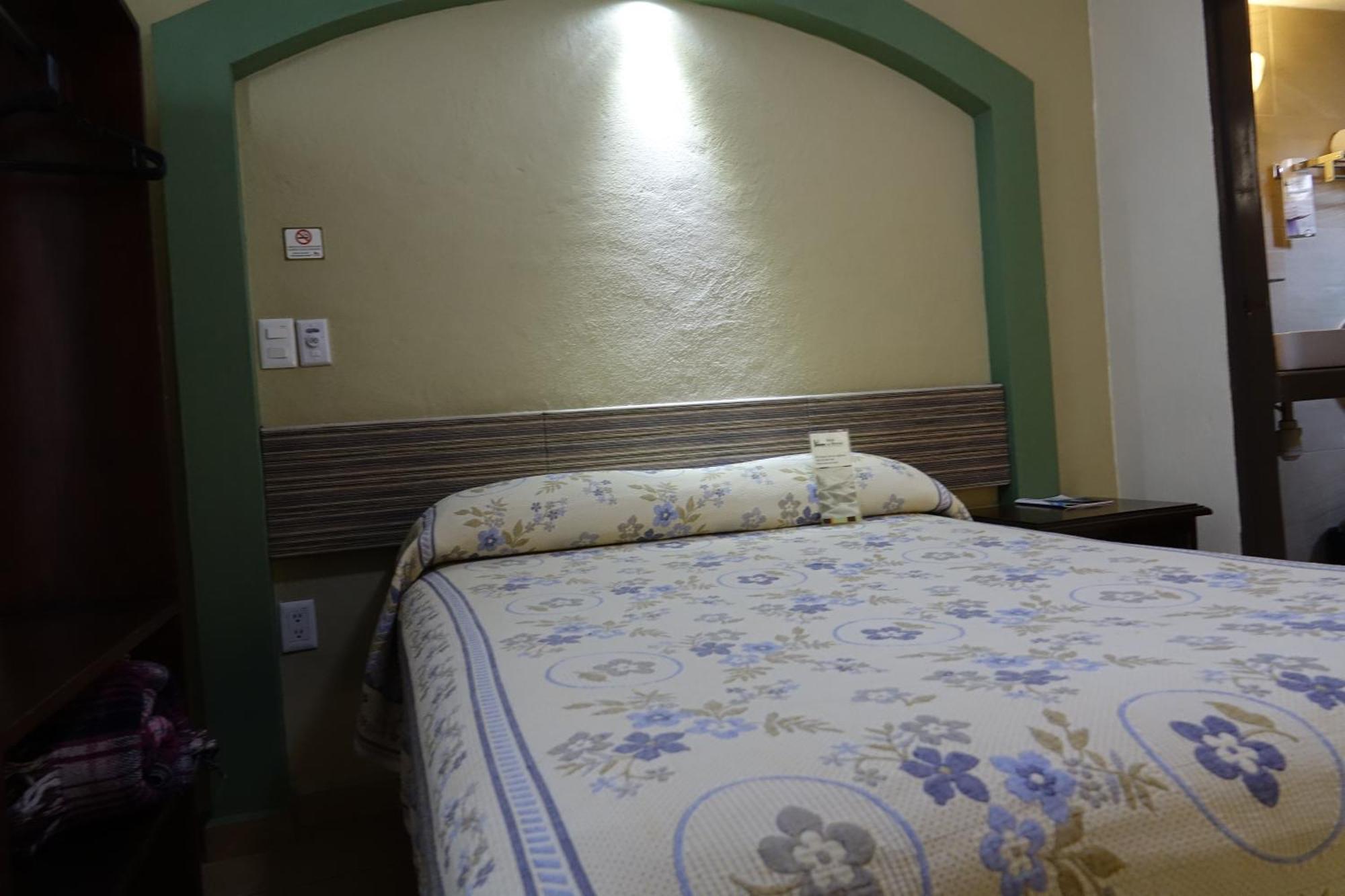 Hotel La Merced Colima Exteriér fotografie
